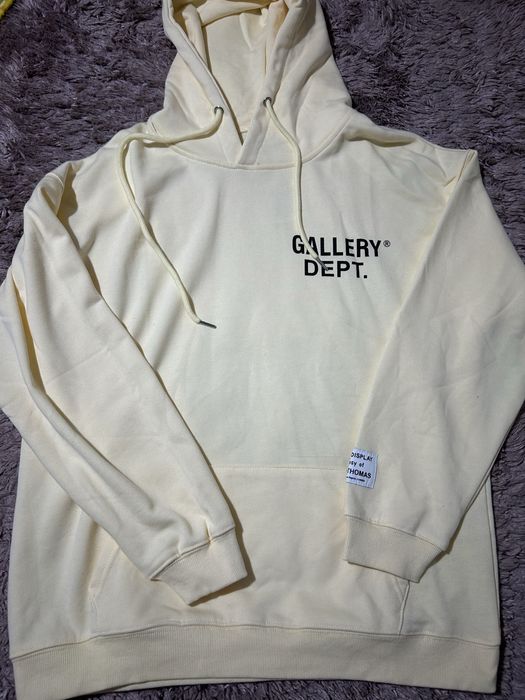 Hanorac Gallery Dept M