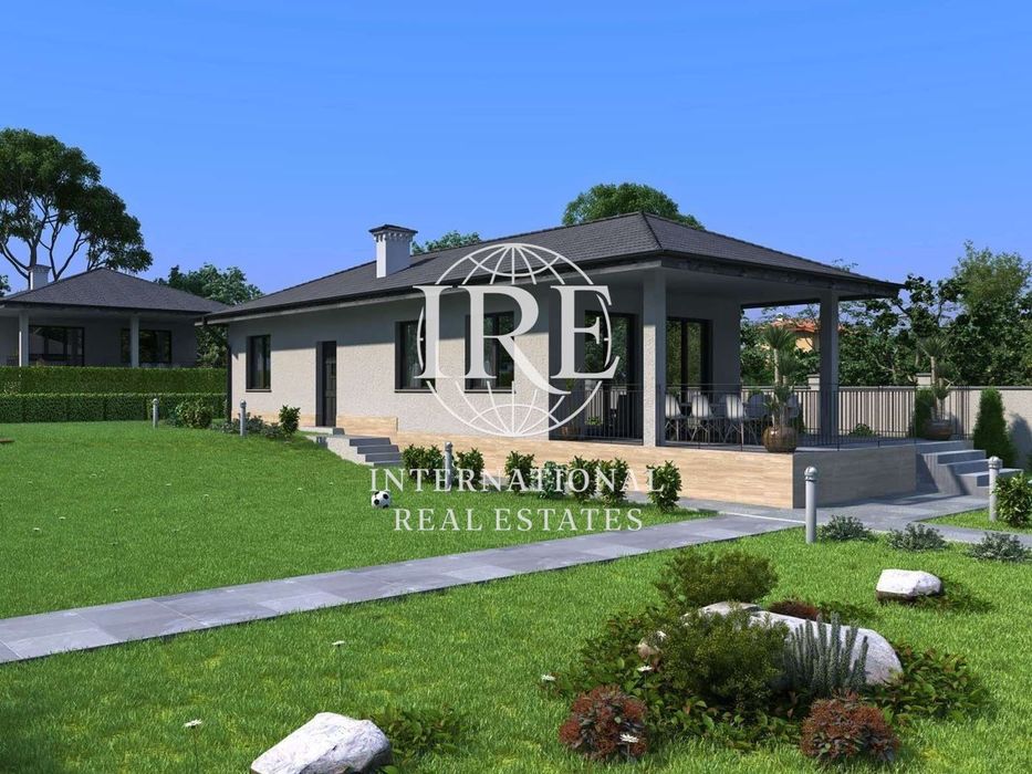 Къща в Варна, област-с.Равна гора площ 95 цена 175000