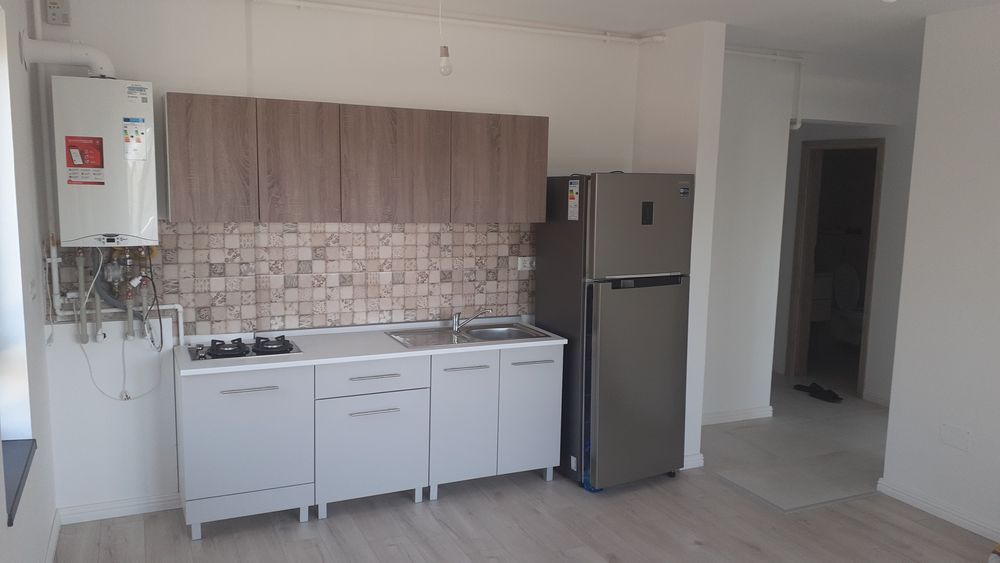 Închiriez apartament 2 camere