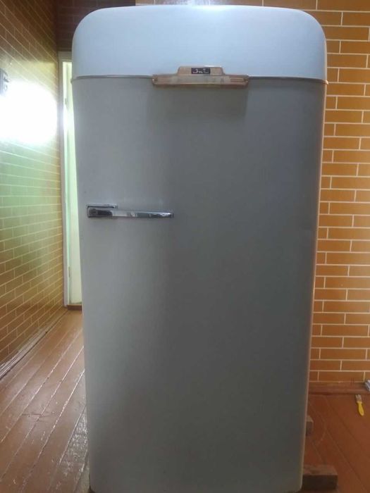 ЗИЛ Москва холодильник