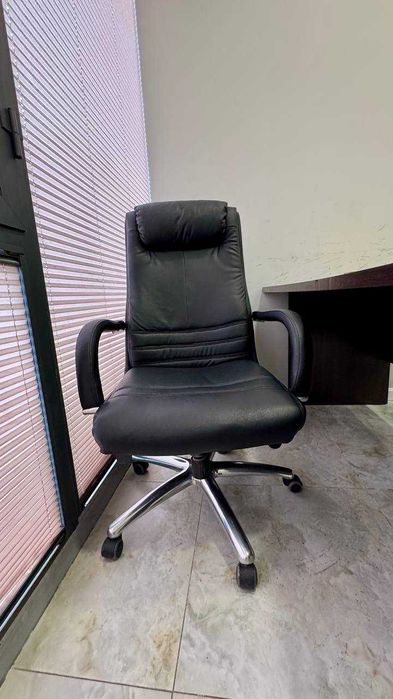 Директорский комплект мебели