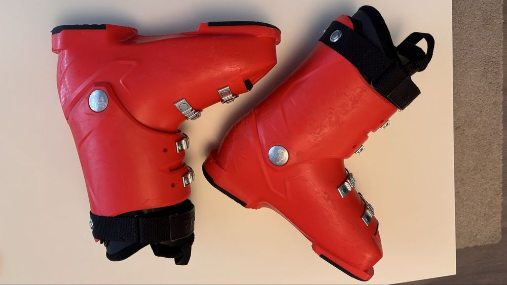 Clapari copii Atimic Redster JR60 marime 24.0/24.5