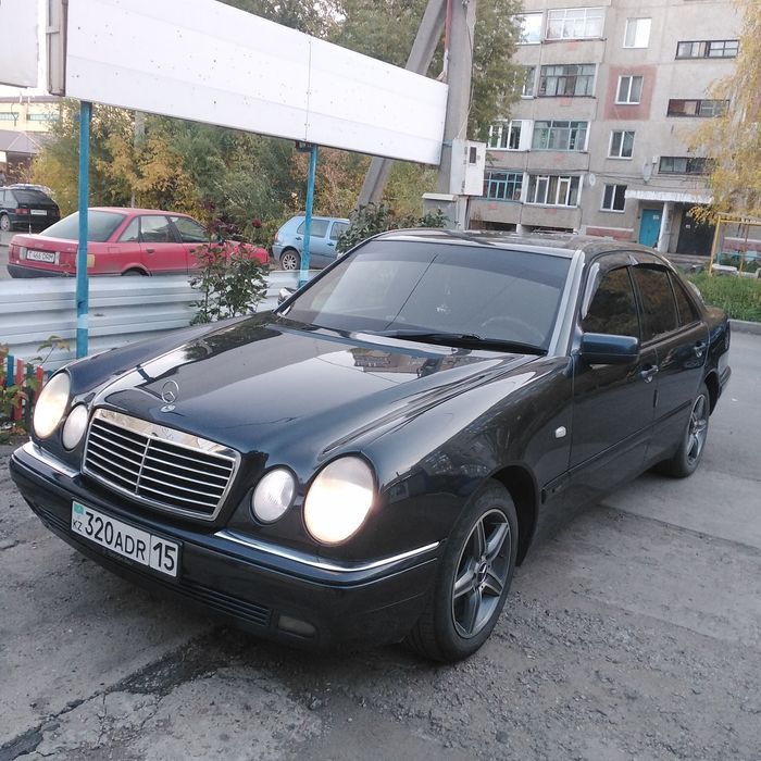 Продам мерседес 210