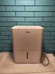MIDEA Обезвлажнител 12L – Тих и Икономичен за До 20 m²