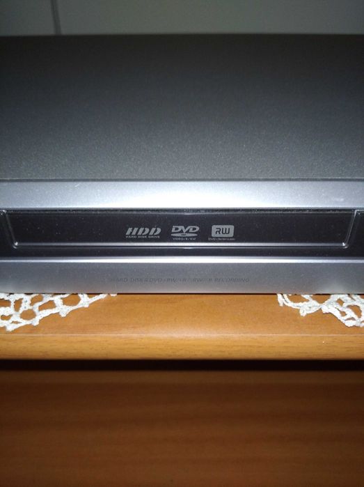 DVD recorder Sony cu Hard Disc