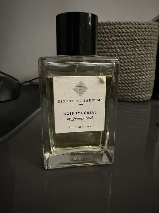Essential Parfums (bois imperial)