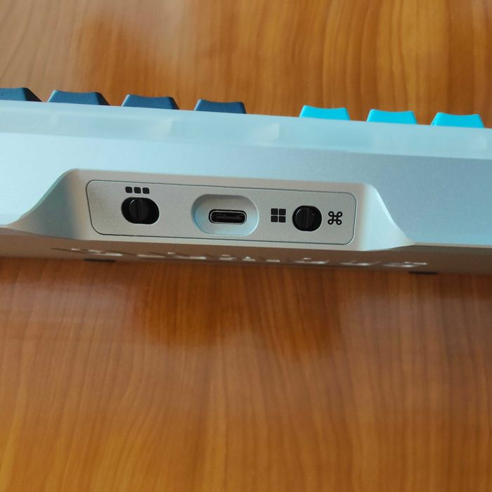 Tastatură Gaming Glorious GMMK 3 Pro Custom Wireless ANSI