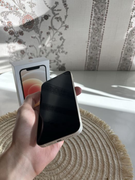 Iphone 12 83% в идеальном состоянии