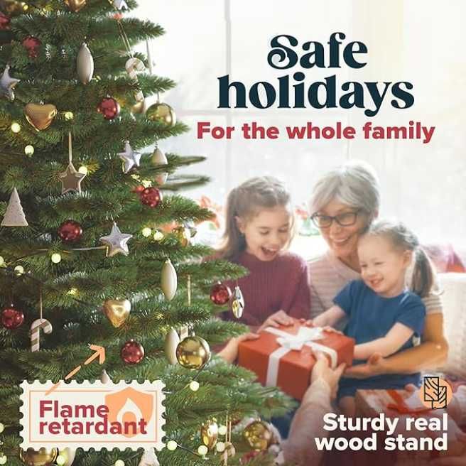 Brad artificial Pure Living 220 cm, Aspect Realist, Suport Lemn