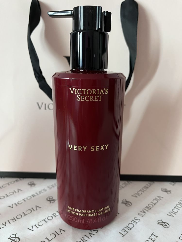 Victoria’s Secret, козметика и аксесоари