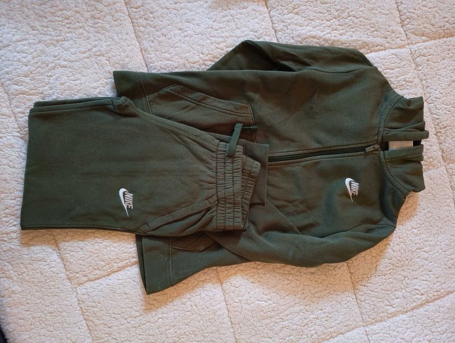 Лот дрехи за момче NIKE, UNDER ARMOUR, BENETON, HM