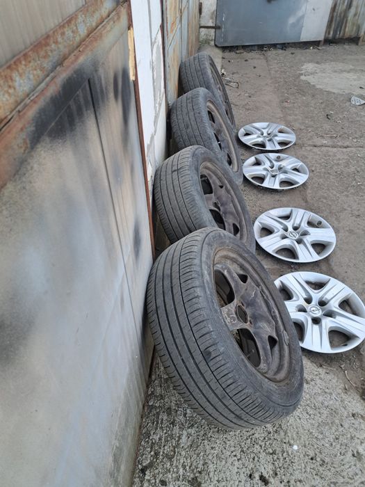Două seturi jante otel și aluminiu R17 Opel Insignia