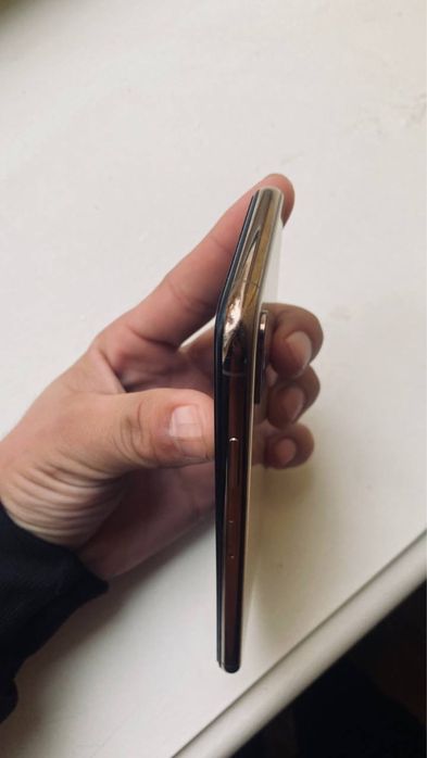 Iphone xs max srochno sotiladi