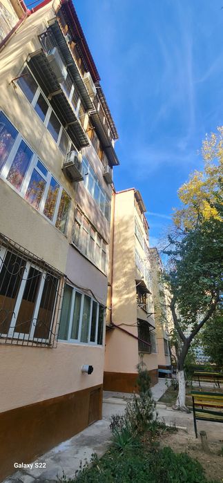 Срочно продается 2 ком.. квартира.Согдияна