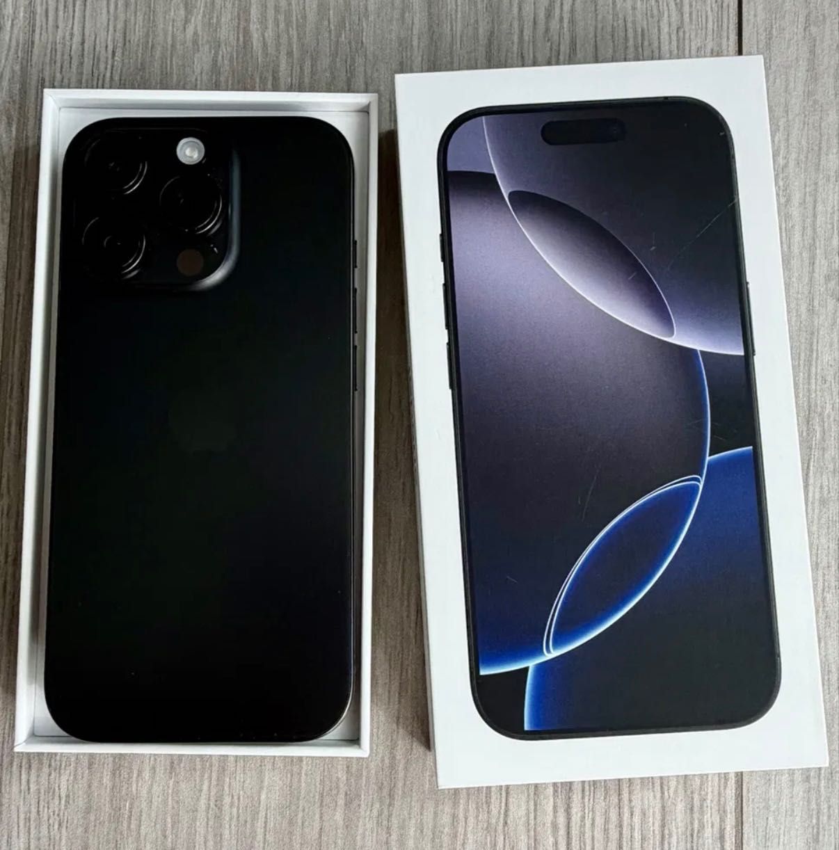 iPhone 16 Pro, Black Titanium , 256GB