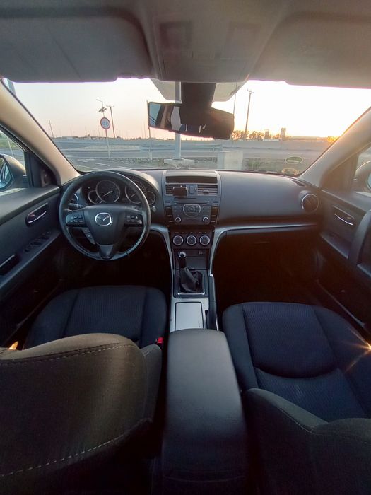 Vând Mazda 6 motor 1.8 benzina