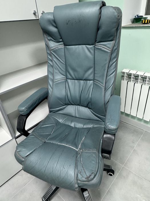 Комьютерное кресло