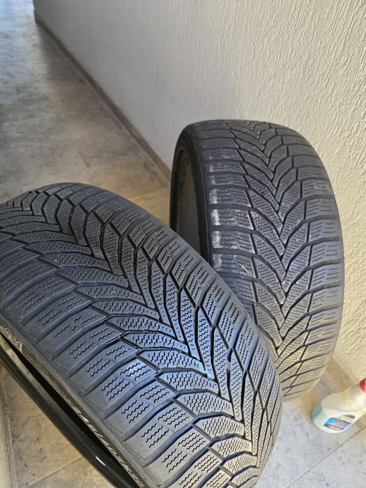 Anvelope iarna 245/40/r20