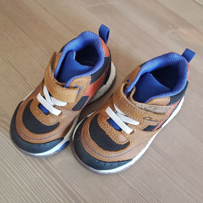 Нови бебешки обувки Clarks