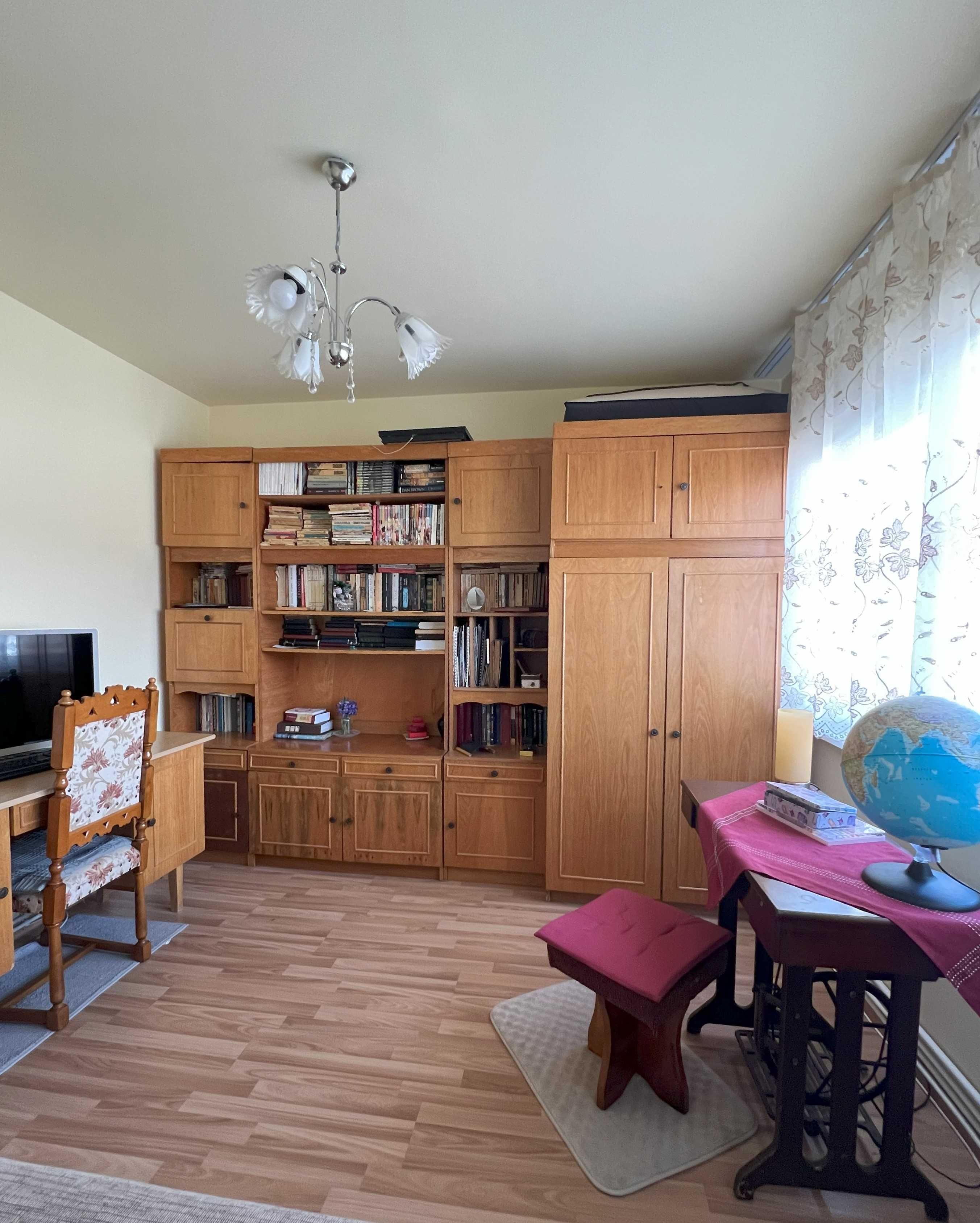 PROPRIETAR - Apartament 3 camere, 65mp, 62000 EUR