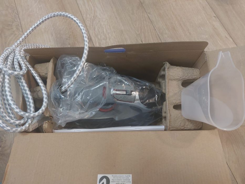 Fier de călcat Russel Hobbs