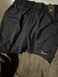 Pantaloni scurti Nike marimea M (noi cu eticheta)