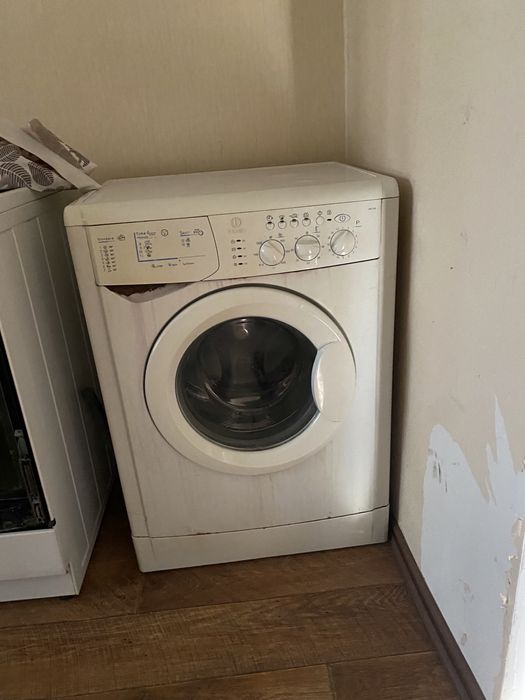 Продам стиральную машину