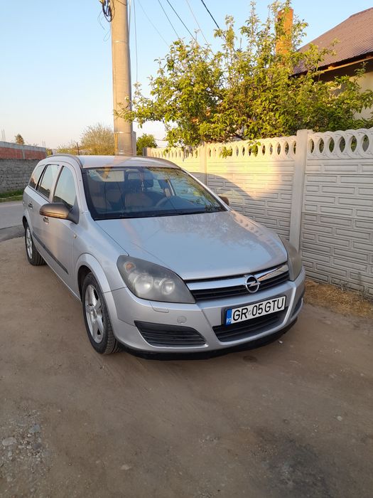 Vând Opel Astra H