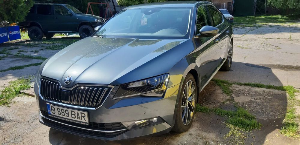 Skoda Superb Stare perfecta/Distribuite noua/placute, discuri fata noi/