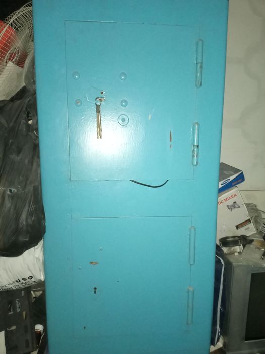 Seyf, sep, seif sotiladi prodayotsa