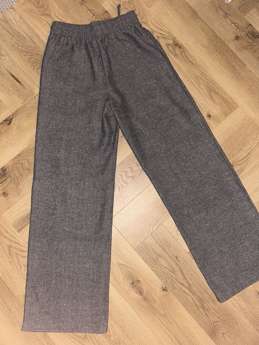 Спортно елегантен панталон Zara