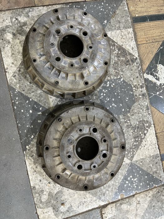 Продам задние тормозные барабаны на ВАЗ