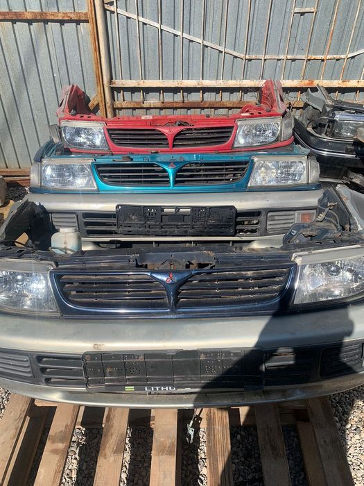 Мини морды Митсубиси Спейс вагон привозные