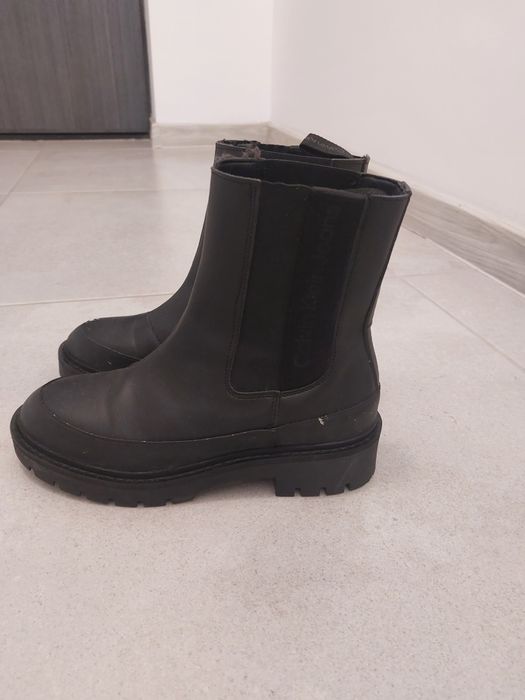 Vând ghete calvin klein marimea 37 noi