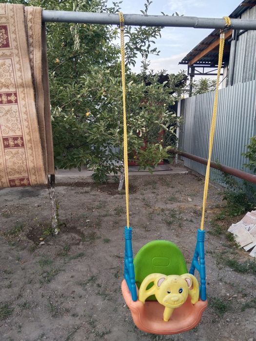 Качели подвесние продам