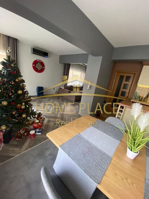 Продава се Четиристаен апартамент в Варна, Център - 125 кв.м за 2520 €/кв.м - Снимка #1
