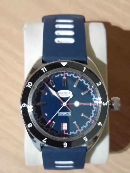 Колекция от дайвър часовници