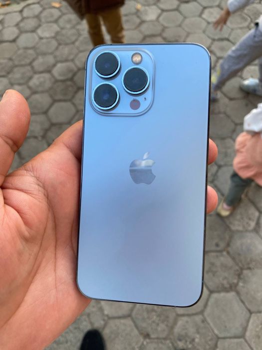 Продаетя Iphone 13 pro ideal