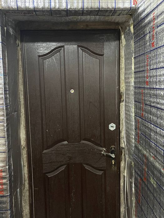 Продаетсч своя 2-х комнатная массив Водник