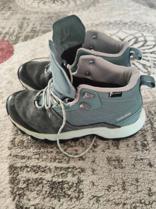 Bocanci Impermeabili Drumeţie la Munte MH500 Verde Damă mărimea 37