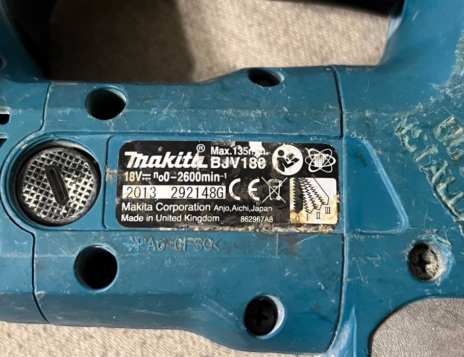 Fierăstrău vertical pendular Makita BJV180, 18V LXT, doar corp