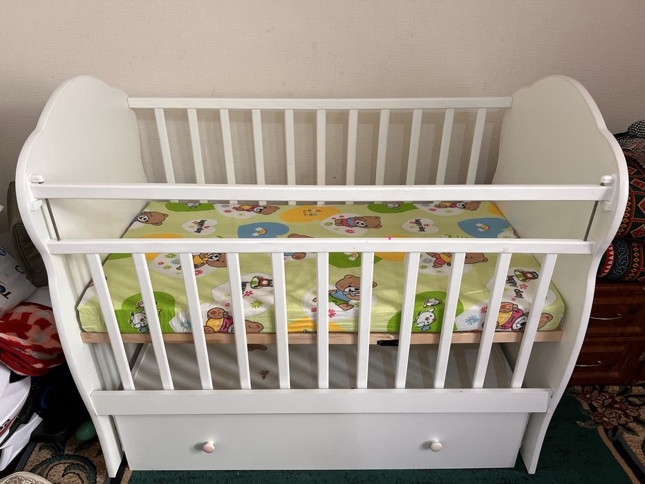 Продам манеж кровать