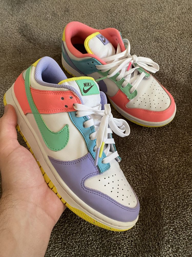 SE Dunk Low Easter 40