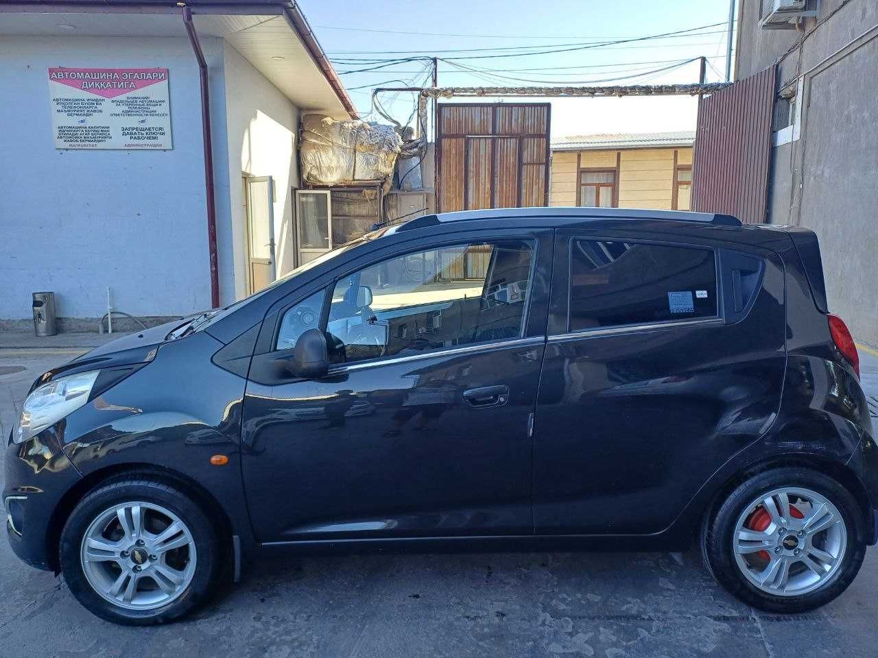 Spark 2012 1L 185000 probeg