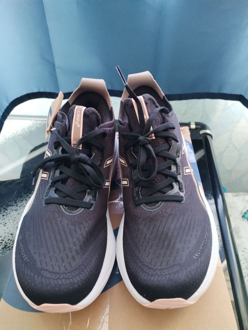 ASICS Gel Nimbus 27 нови 42 номер