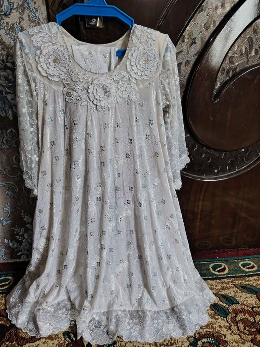 Женская одежда в хорошем состоянии