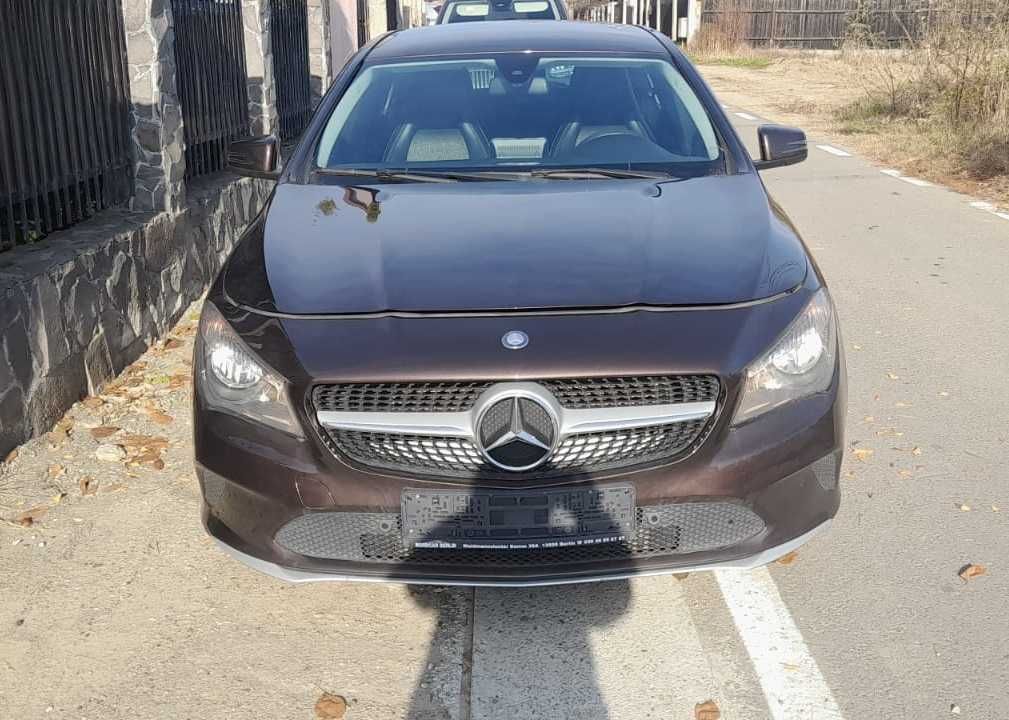 Mercedes-Bnez CLA 200