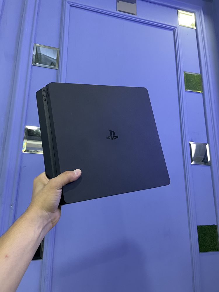 PlayStation 4 Продается