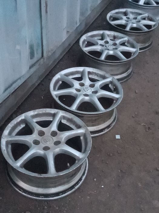 R-17 оригинал TOYOTA 5*114,3 Естима Сиенна Камри ж т б.
