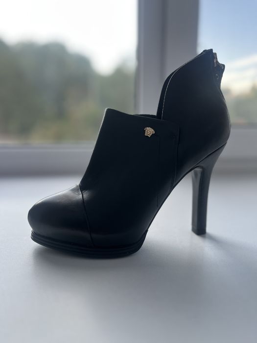 Ботильоны кожаные